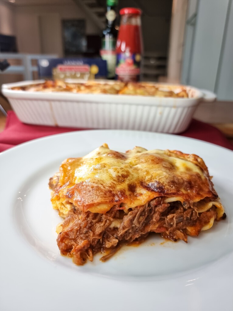 Lasanha de costela desfiada – Receita da Mama